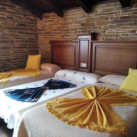 La Posada De Oscos Санта Еулалия де Оскос Екстериор снимка