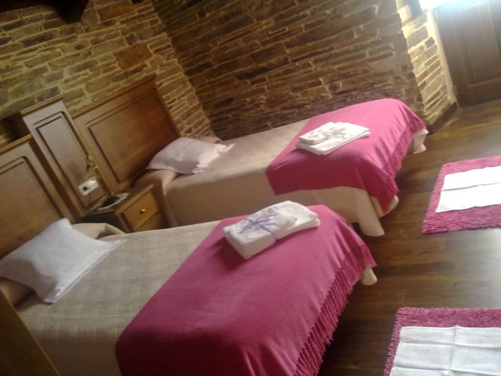 La Posada De Oscos Санта Еулалия де Оскос Стая снимка
